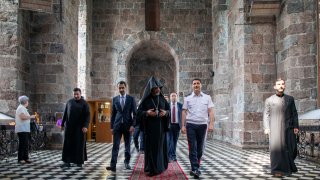 Юбилейные мероприятия, посвященные 10–летию Следственного комитета РА, продолжаются: Председатель Следственного комитета и весь руководящий состав находятся в Гегаркуникском марзе (Фото)